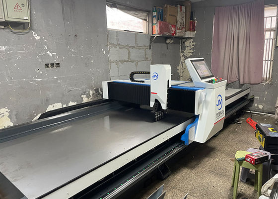 De reclame van V-Groefmachine voor het Aluminiumblad die van de Metaal Kleinhandelsindustrie Machine groeven