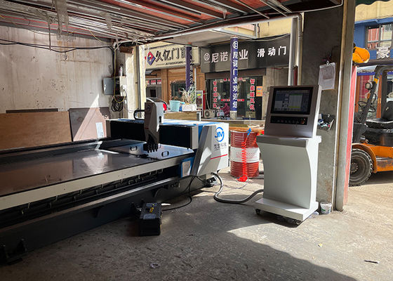 De reclame van V-Groefmachine voor het Aluminiumblad die van de Metaal Kleinhandelsindustrie Machine groeven