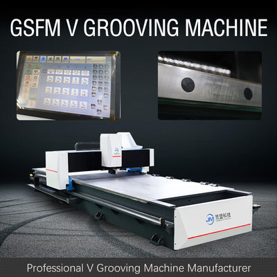 Hoogsnel horizontaal V-groef snijmachine 5900 × 2000 × 1550 mm voor metalen panelen